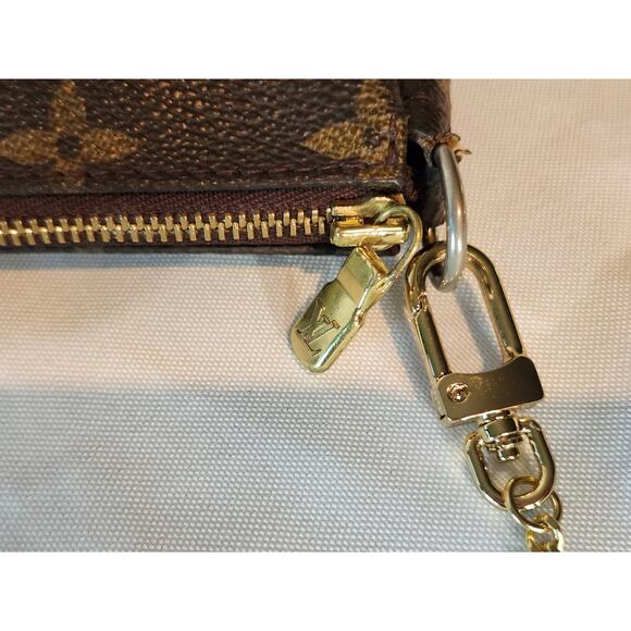 Louis Vuitton Monogram Pochette Accessoires SD0620 Brown Canvas Shoulder Bag - Picture 8 of 15